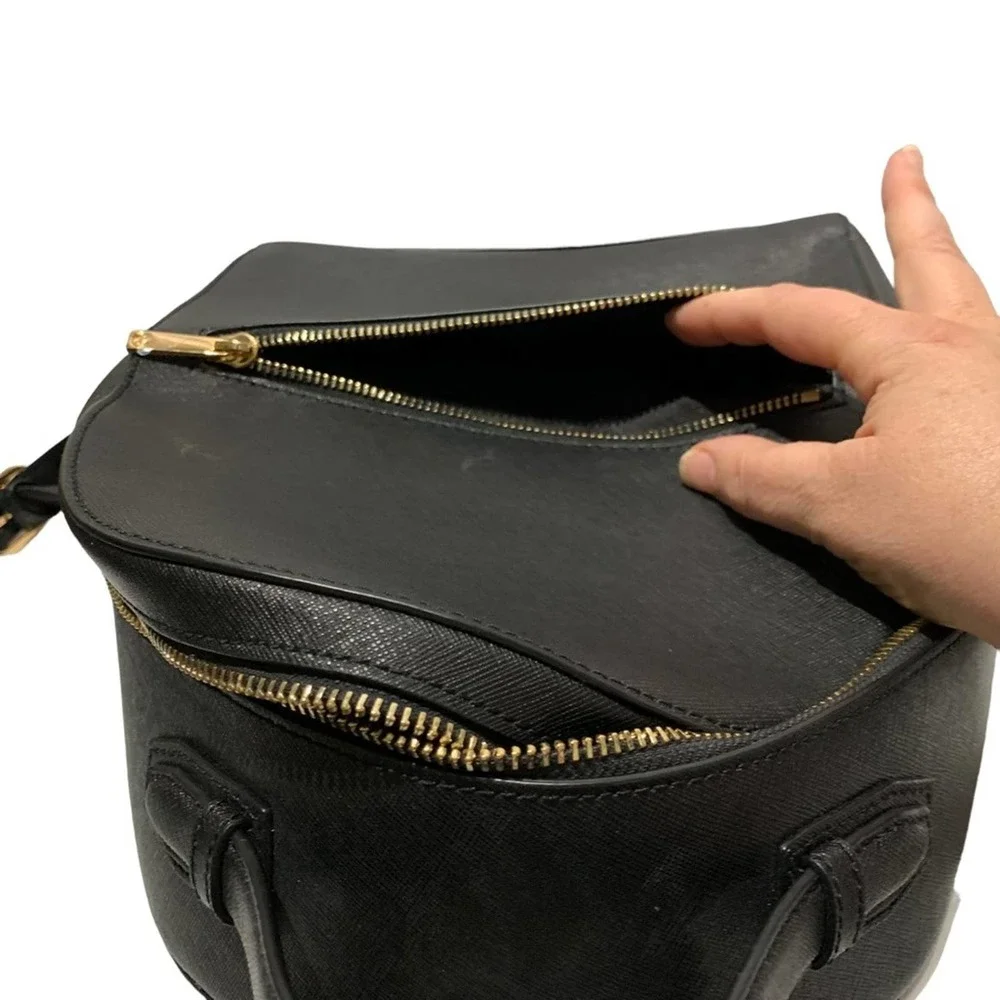 Tory Burch - Leather Black Emerson Backpack, EUC - Picture 6 of 12